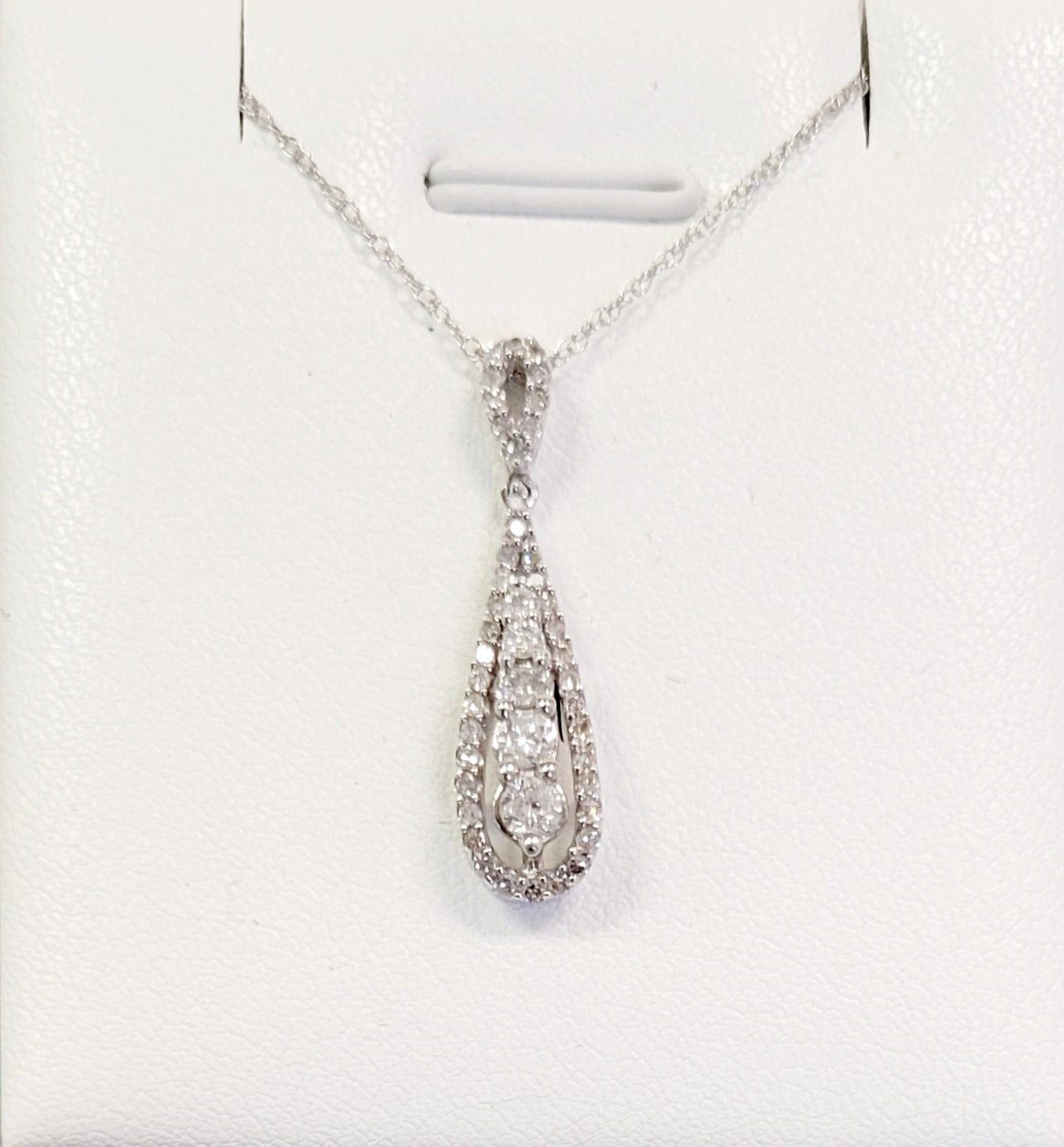 Sparkling Journey diamond necklace  Probst Jewelry